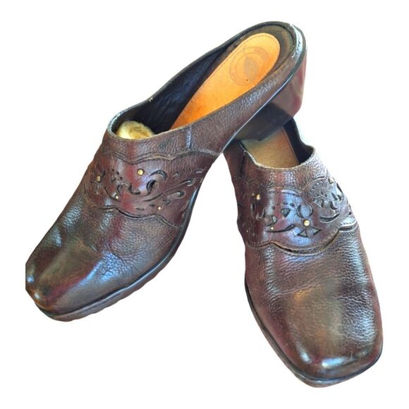 Nurture Bridgette Mule Comfort Shoes Gold Studs 7.5 Brown Leather Slip On Clogs - Picture 4 of 14